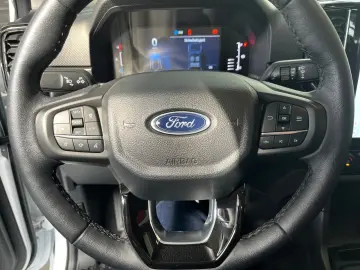 FORD Ranger Limited 2.0 Ecoblue 4x4 DoKa LED PDC