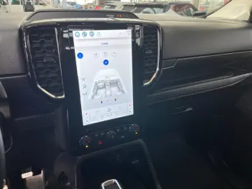 FORD Ranger Limited 2.0 Ecoblue 4x4 DoKa LED PDC