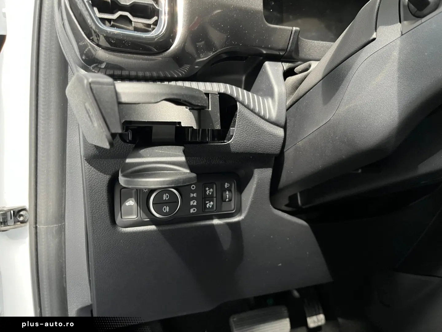 FORD Ranger Limited 2.0 Ecoblue 4x4 DoKa LED PDC