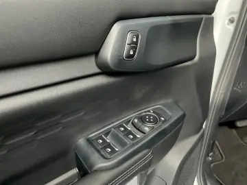 FORD Ranger Limited 2.0 Ecoblue 4x4 DoKa LED PDC