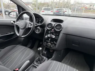 OPEL CORSA