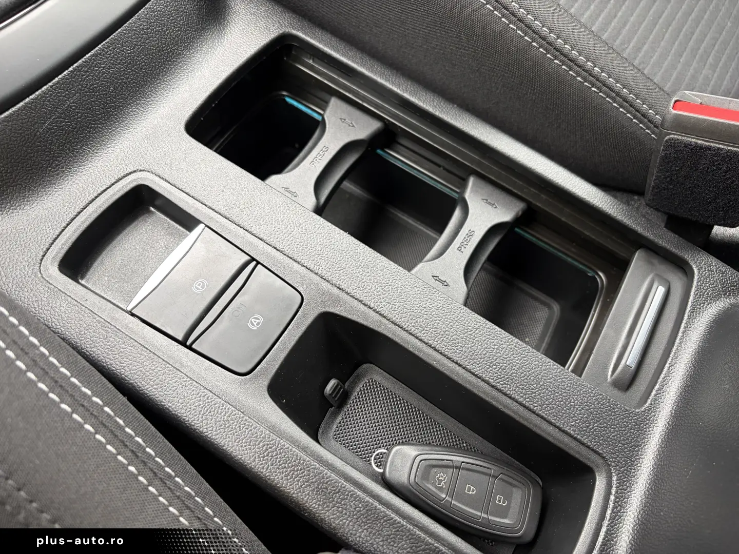 FORD FOCUS 1.5 TDCI 120 CP TITANIUM