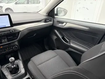 FORD FOCUS 1.5 TDCI 120 CP TITANIUM