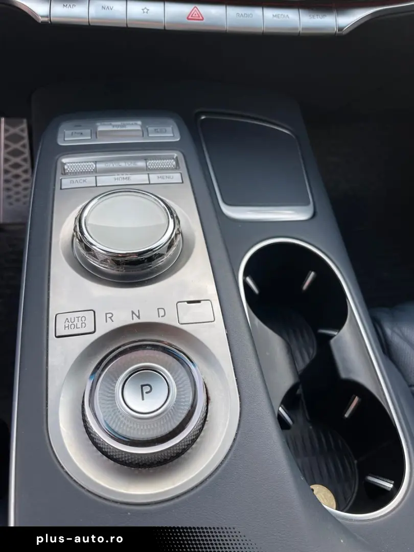 GENESIS GV70 Diesel 2.2 8AT AWD Sport 1. Hand