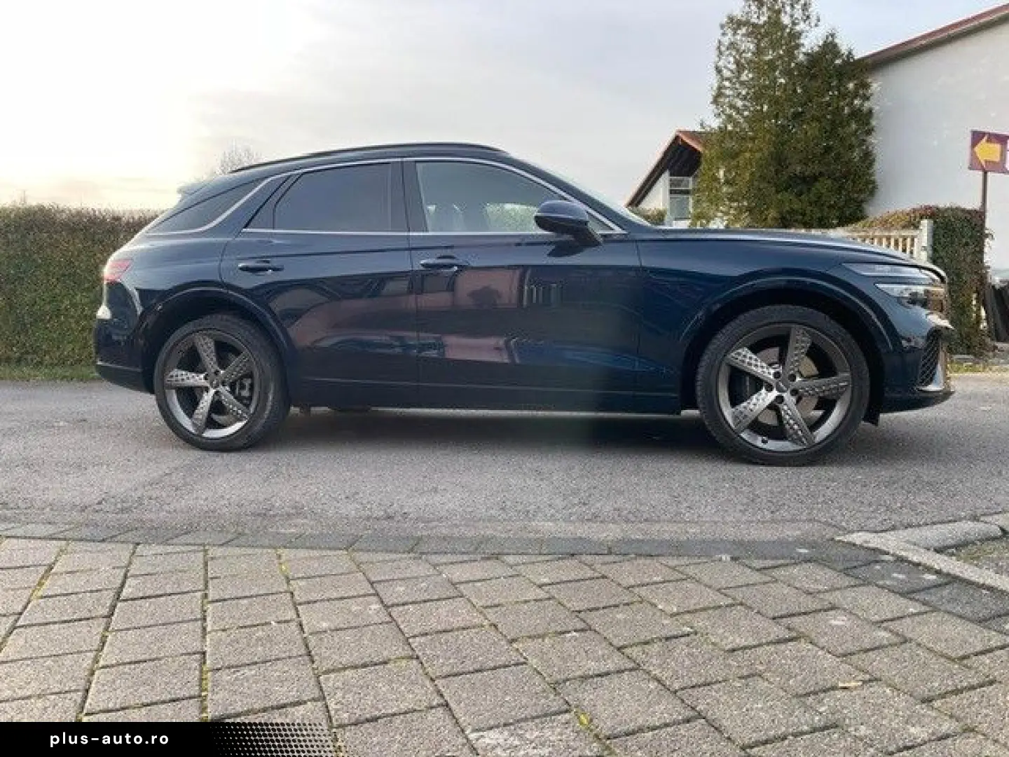 GENESIS GV70 Diesel 2.2 8AT AWD Sport 1. Hand