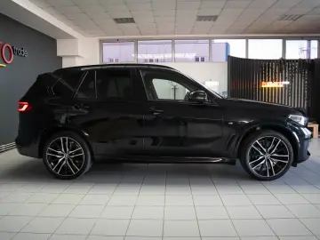 BMW X5 x-drive 45e   Plug-in Hibrid
