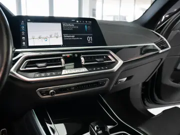 BMW X5 x-drive 45e   Plug-in Hibrid