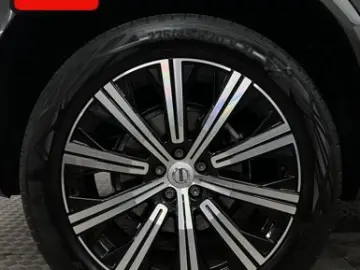 VOLVO XC90 B5D AWD Inscription 360 HUD