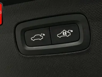 VOLVO XC90 B5D AWD Inscription 360 HUD