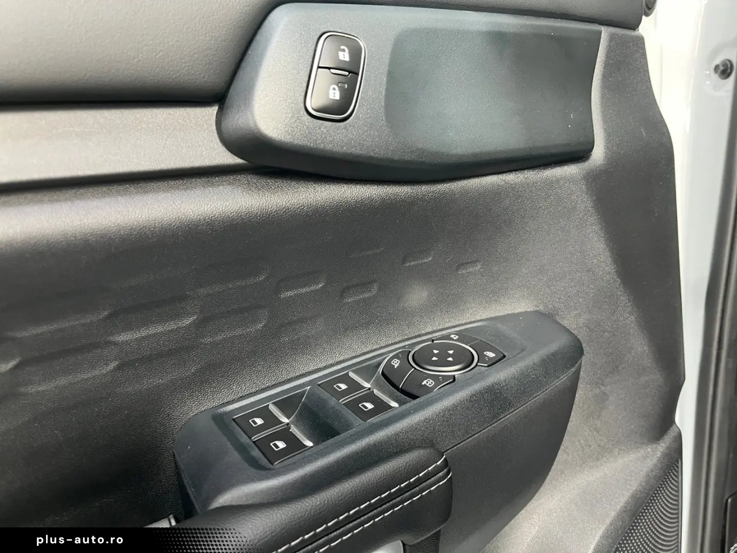 FORD Ranger Limited 2.0 Ecoblue 4x4 DoKa Winter Paket