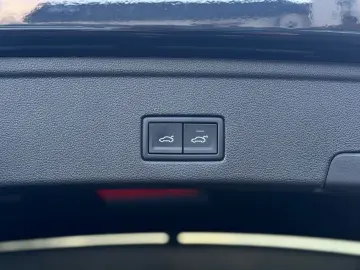 VW Touareg 3.0 TDI 4Motion Luft Matrix Leder AHK