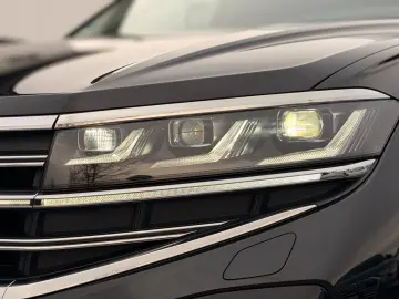 VW Touareg 3.0 TDI 4Motion Luft Matrix Leder AHK