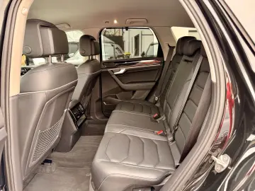 VW Touareg 3.0 TDI 4Motion Luft Matrix Leder AHK