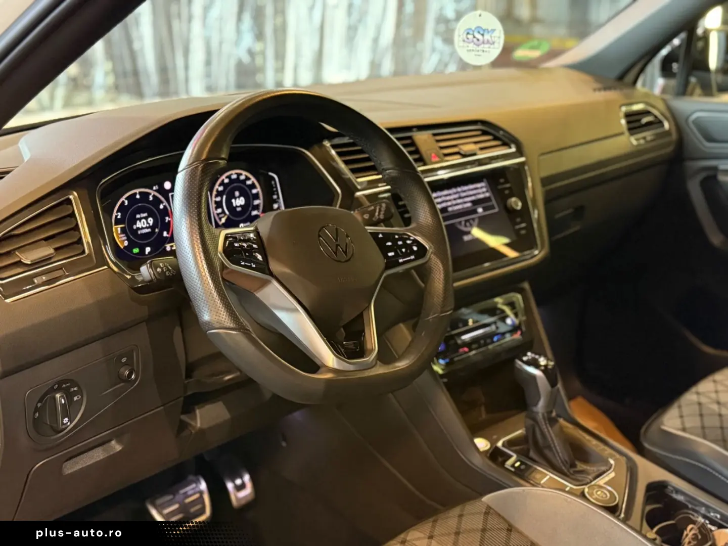 VW Tiguan Allspace R-Line 4Motion  7-SITZ HEAD-UP