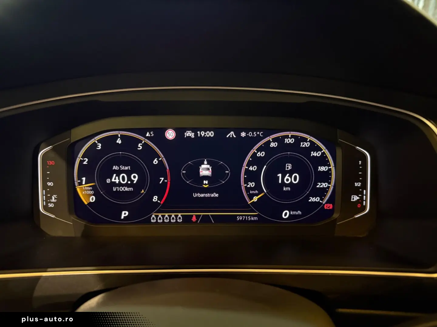 VW Tiguan Allspace R-Line 4Motion  7-SITZ HEAD-UP