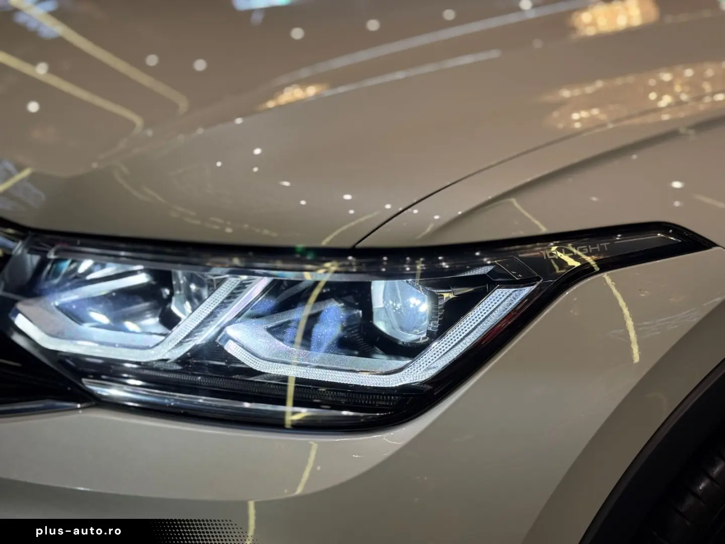 VW Tiguan Allspace R-Line 4Motion  7-SITZ HEAD-UP