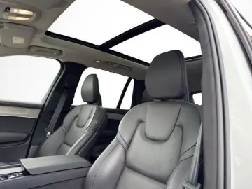 VOLVO XC90 T8 UltraDark B&W Massage Ventil 360 AirSusp TowH