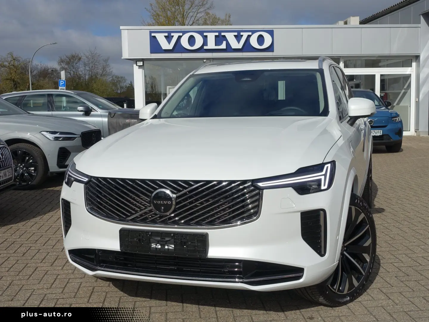 VOLVO XC90 Ultra T8 AWD 360  B&W Massage Ventil AirSusp