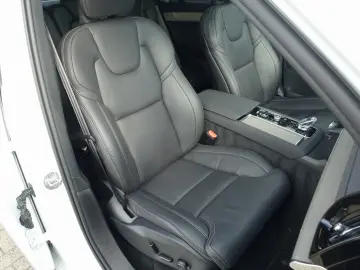 VOLVO XC90 Ultra T8 AWD 360  B&W Massage Ventil AirSusp