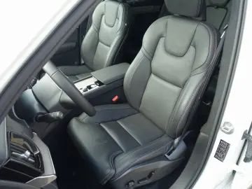 VOLVO XC90 Ultra T8 AWD 360  B&W Massage Ventil AirSusp