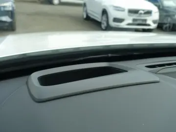 VOLVO XC90 Ultra T8 AWD 360  B&W Massage Ventil AirSusp