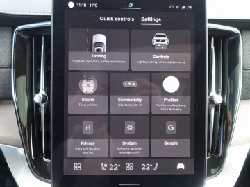 VOLVO XC90 Ultra T8 AWD 360  B&W Massage Ventil AirSusp