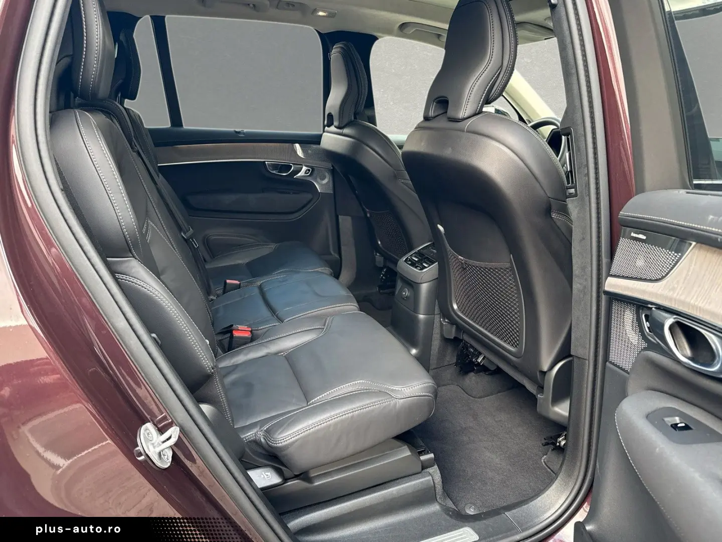 VOLVO XC90 T8 Ultra Dark Massage Ventil AirSusp B&W TowH