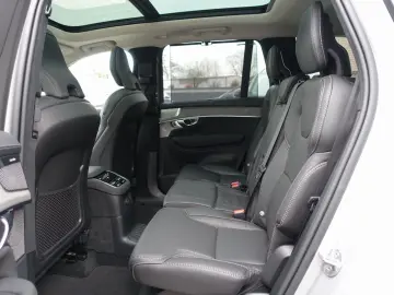 VOLVO XC90 Ultra T8 AWD B&W FourC Pano Head-UP 360