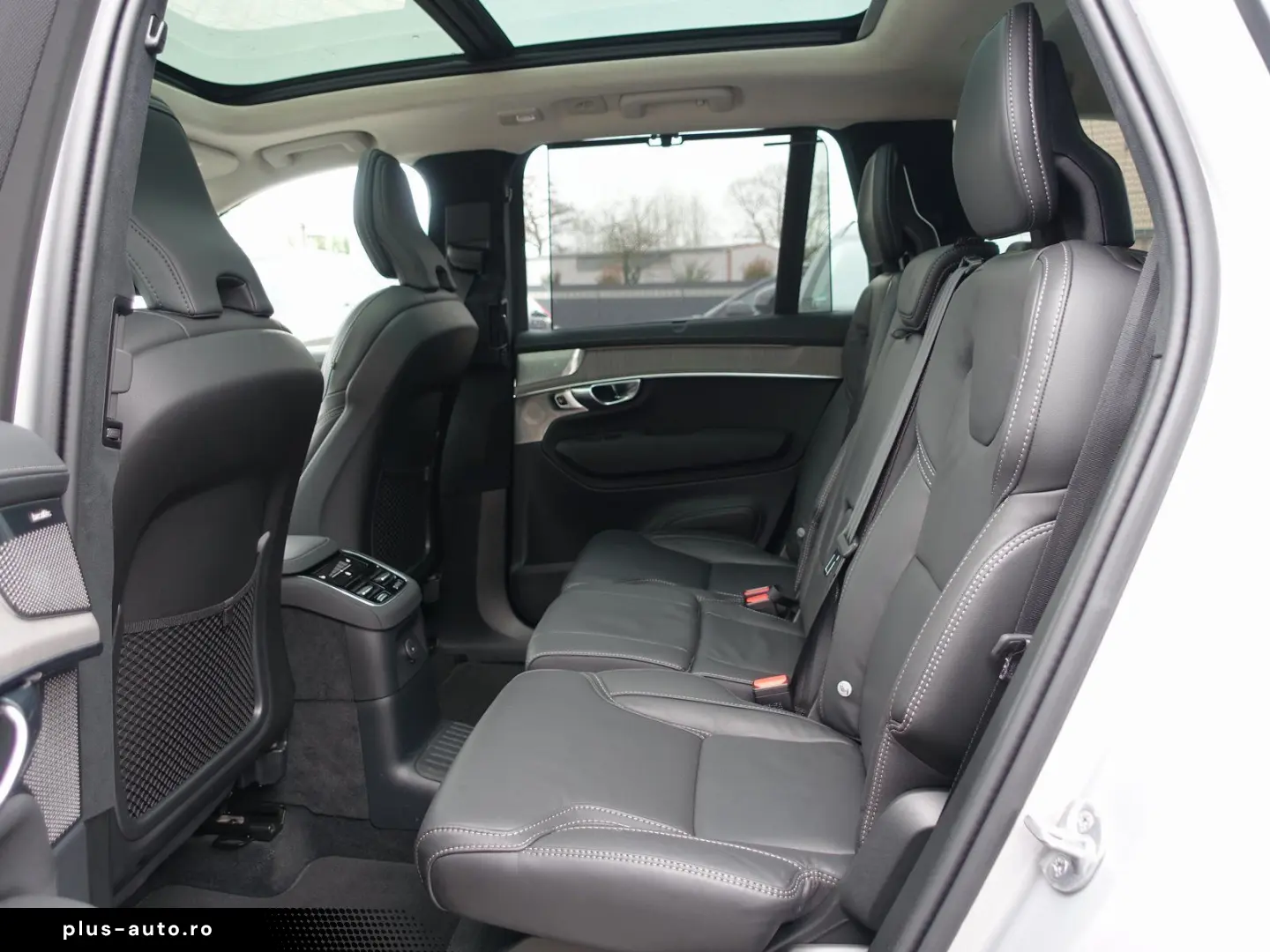 VOLVO XC90 Ultra T8 AWD B&W FourC Pano Head-UP 360