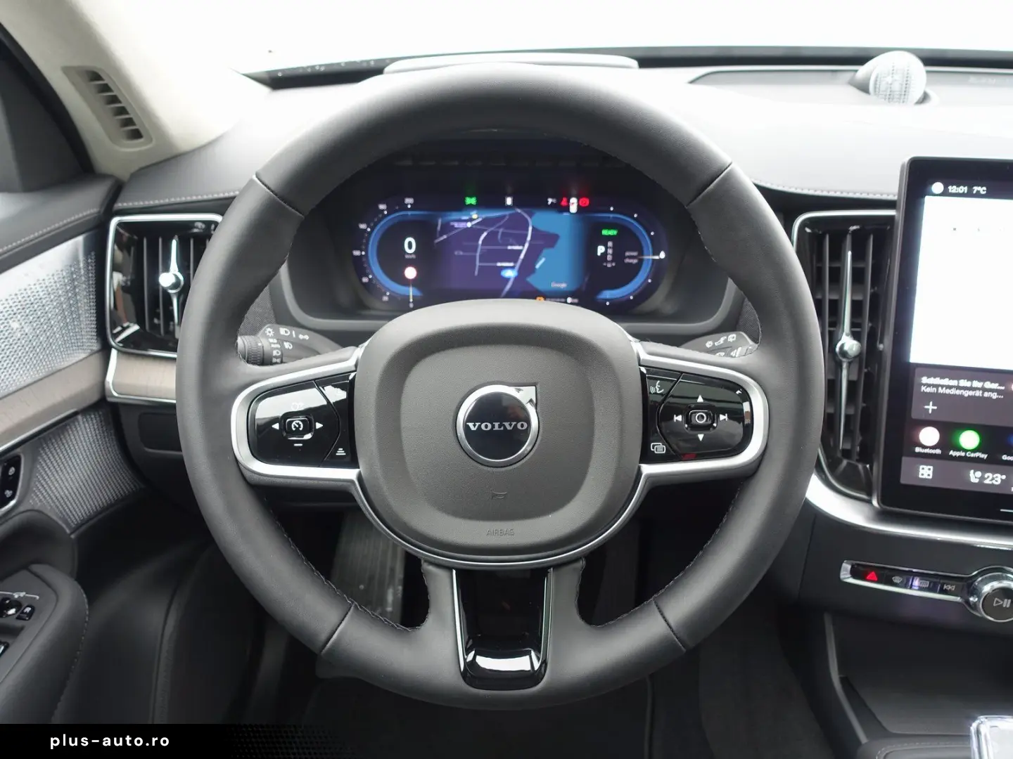 VOLVO XC90 Ultra T8 AWD B&W FourC Pano Head-UP 360