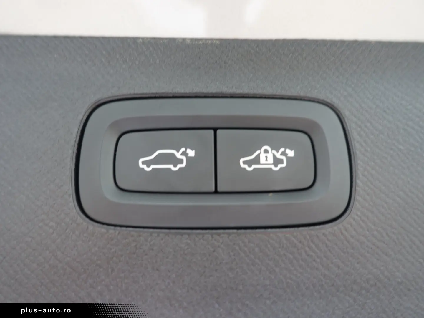 VOLVO XC90 Ultra T8 AWD B&W FourC Pano Head-UP 360