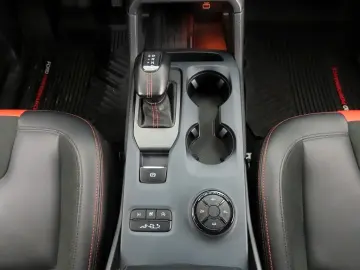 FORD Ranger 3.0 Aut Raptor e-4WD AHK ParkAss Matrix