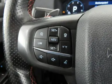 FORD Ranger 3.0 Aut Raptor e-4WD AHK ParkAss Matrix