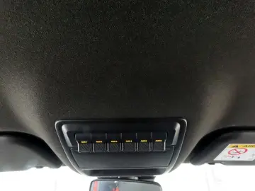 FORD Ranger 3.0 Aut Raptor e-4WD AHK ParkAss Matrix