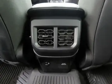 FORD Ranger 3.0 Aut Raptor e-4WD AHK ParkAss Matrix