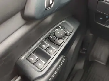 FORD Ranger 2.0 EcoBlue Limited DoKa Kamera AHK TWA P