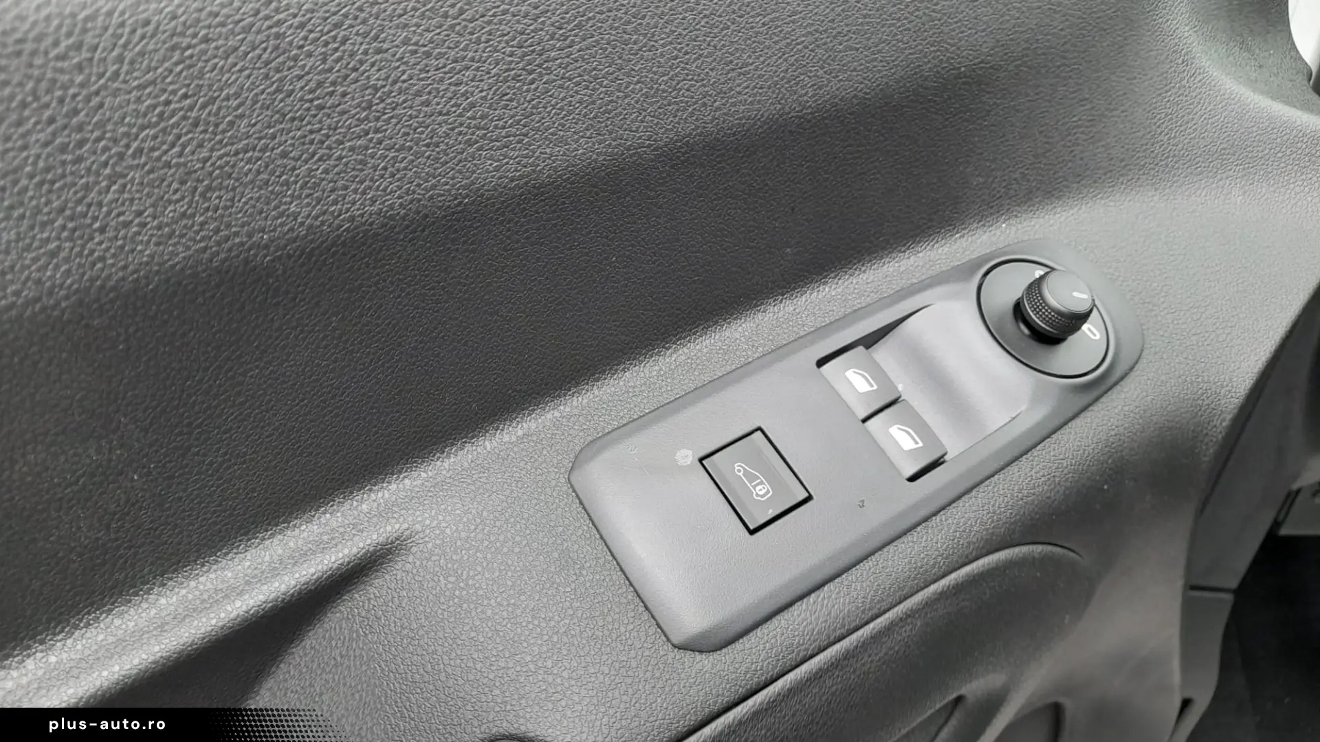 Fiat Doblo Cargo VAN L1 1.2 Petrol 110 CP