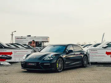 Porsche Panamera Turbo S E-Hybrid Sport Turismo