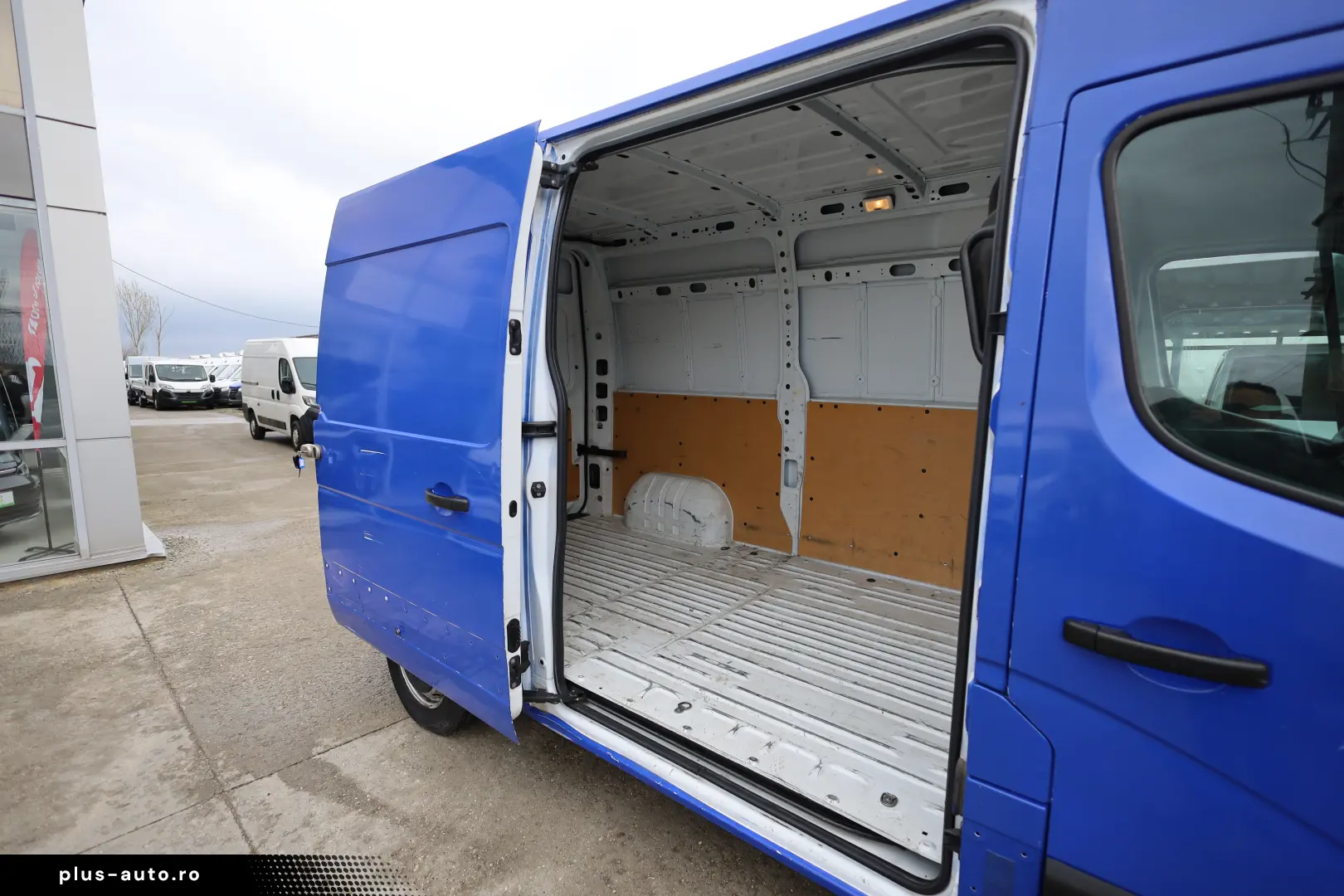 Renault Master L2H2 2.3D (CU DEFECTE  ESTETICE)