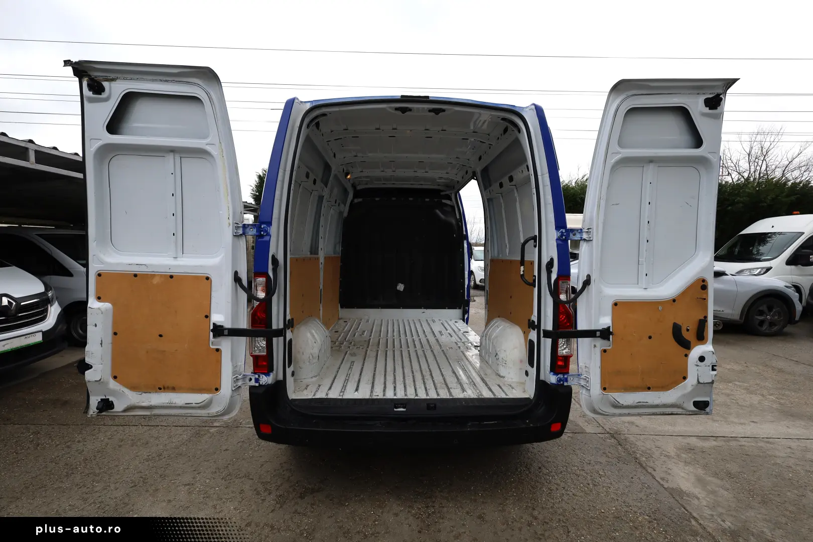 Renault Master L2H2 2.3D (CU DEFECTE  ESTETICE)