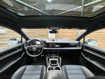 PORSCHE Cayenne S Coupe Pano 1.HD Sport Digital LED