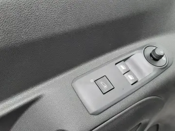 FIAT Doblo Cargo 1.5 100CP MMA 2400 kg - 2 europaleti