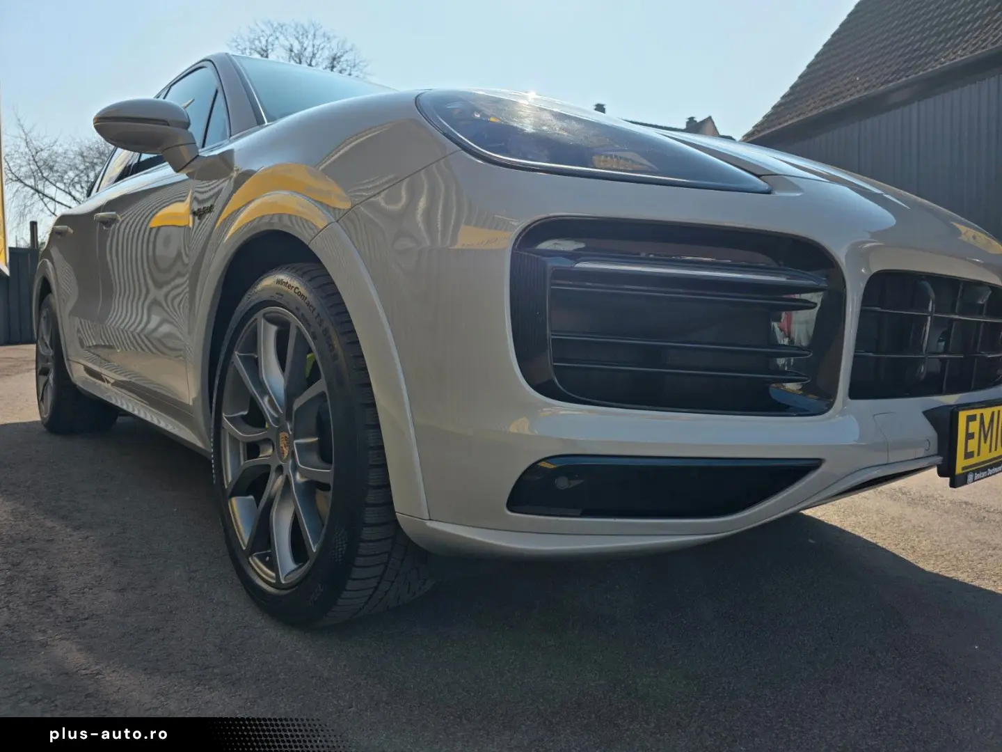 PORSCHE CAYENNE E-HYBRID PANO LUFT SPORT CHRONO BT