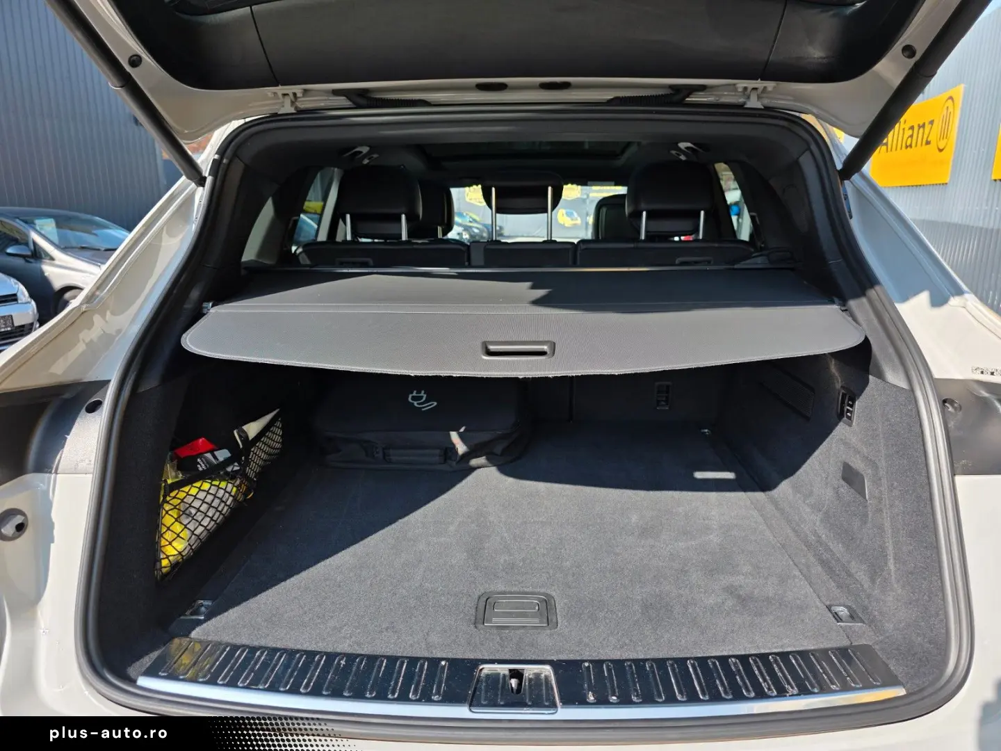 PORSCHE CAYENNE E-HYBRID PANO LUFT SPORT CHRONO BT