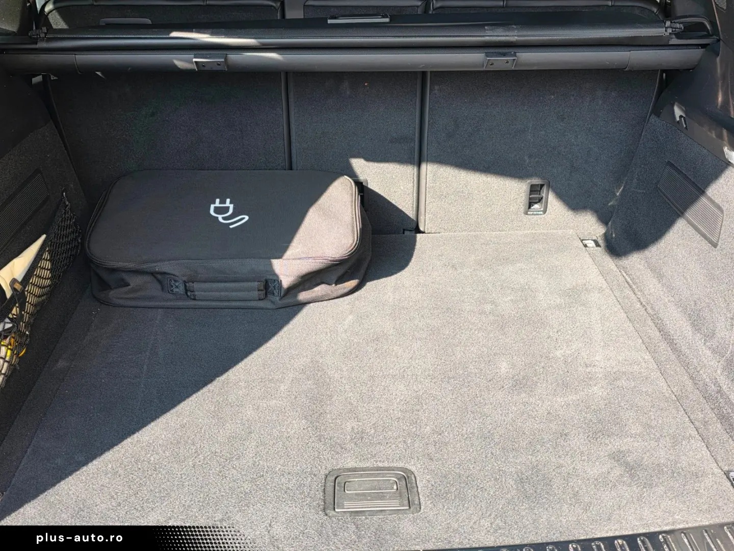 PORSCHE CAYENNE E-HYBRID PANO LUFT SPORT CHRONO BT