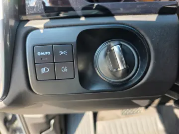 PORSCHE CAYENNE E-HYBRID PANO LUFT SPORT CHRONO BT