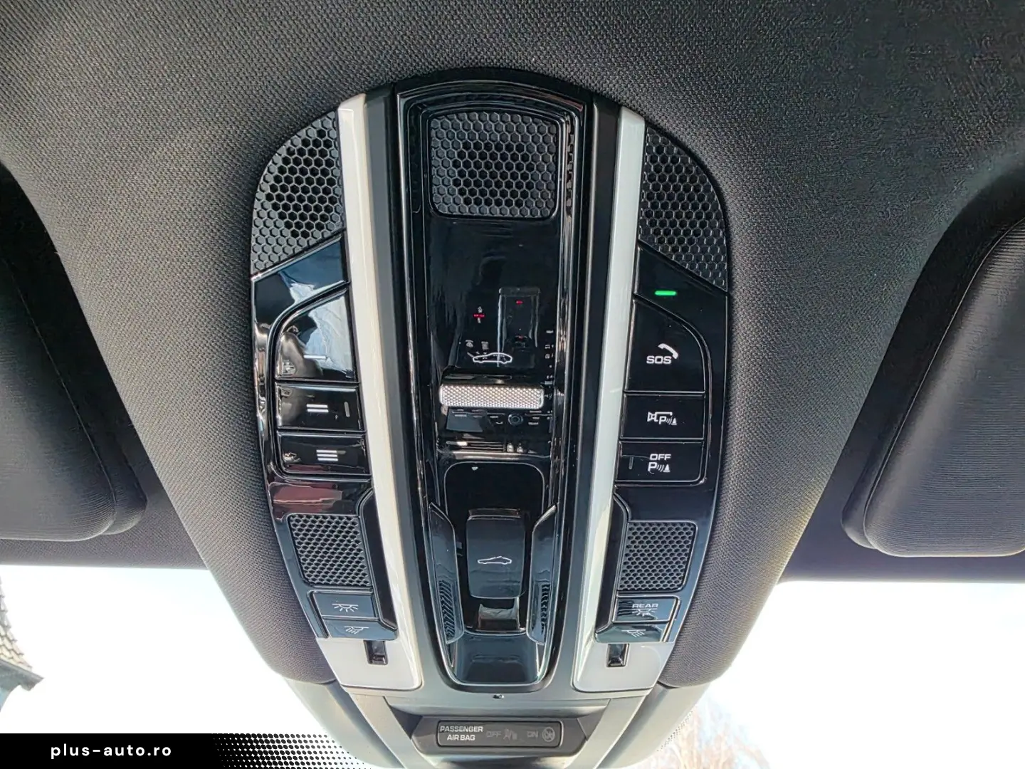 PORSCHE CAYENNE E-HYBRID PANO LUFT SPORT CHRONO BT