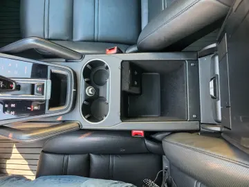 PORSCHE CAYENNE E-HYBRID PANO LUFT SPORT CHRONO BT