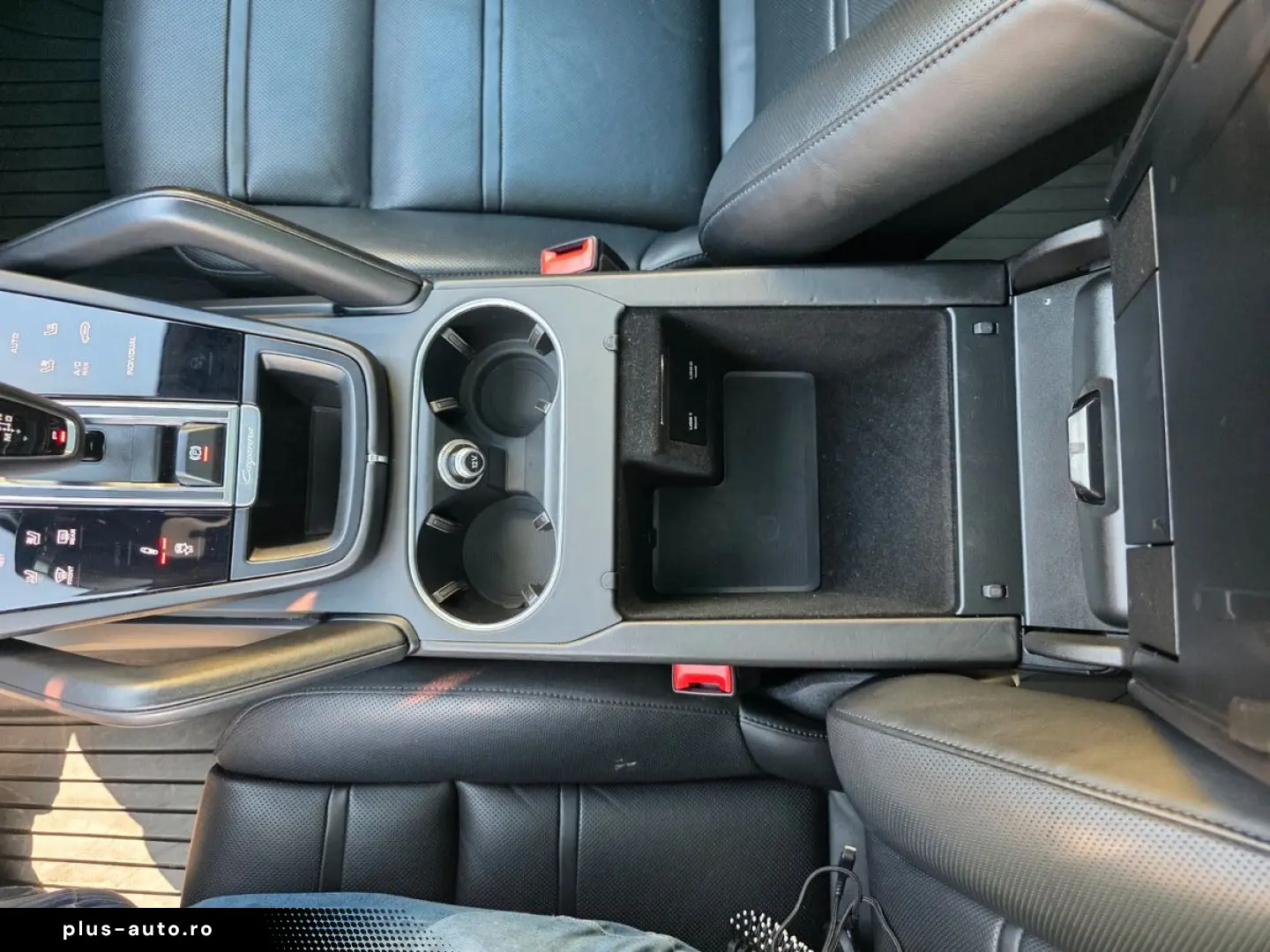 PORSCHE CAYENNE E-HYBRID PANO LUFT SPORT CHRONO BT