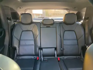 PORSCHE CAYENNE E-HYBRID PANO LUFT SPORT CHRONO BT